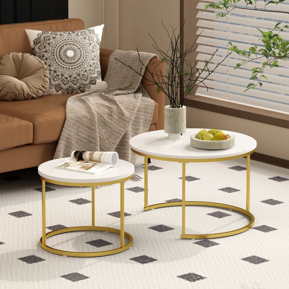 Tables gigognes rondes – Marbre blanc & métal doré (lot de 2)